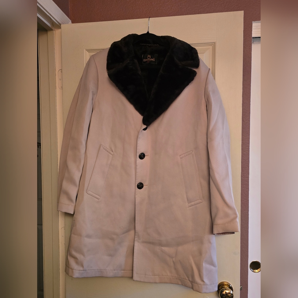 Zero King Men's Cream Coat with Black Collar Faux Fur Lined
